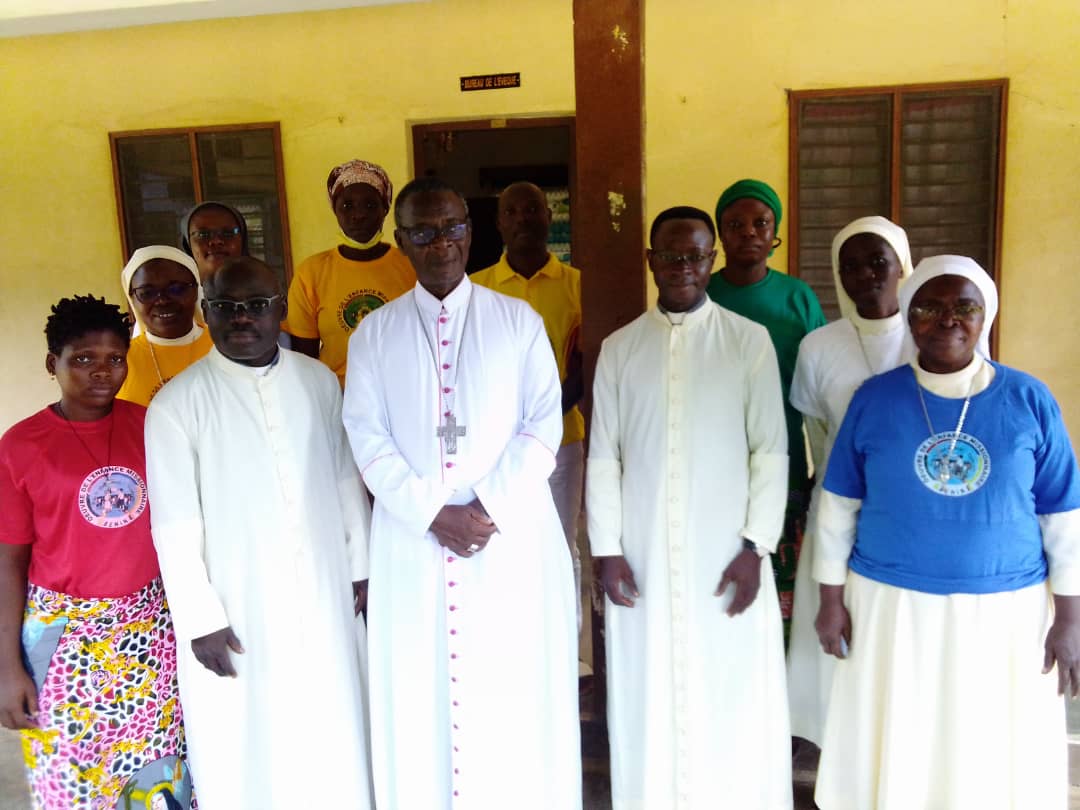 ECAM zone Sud : Monseigneur Victor AGBANOU satisfait de l&rsquo;ECAM